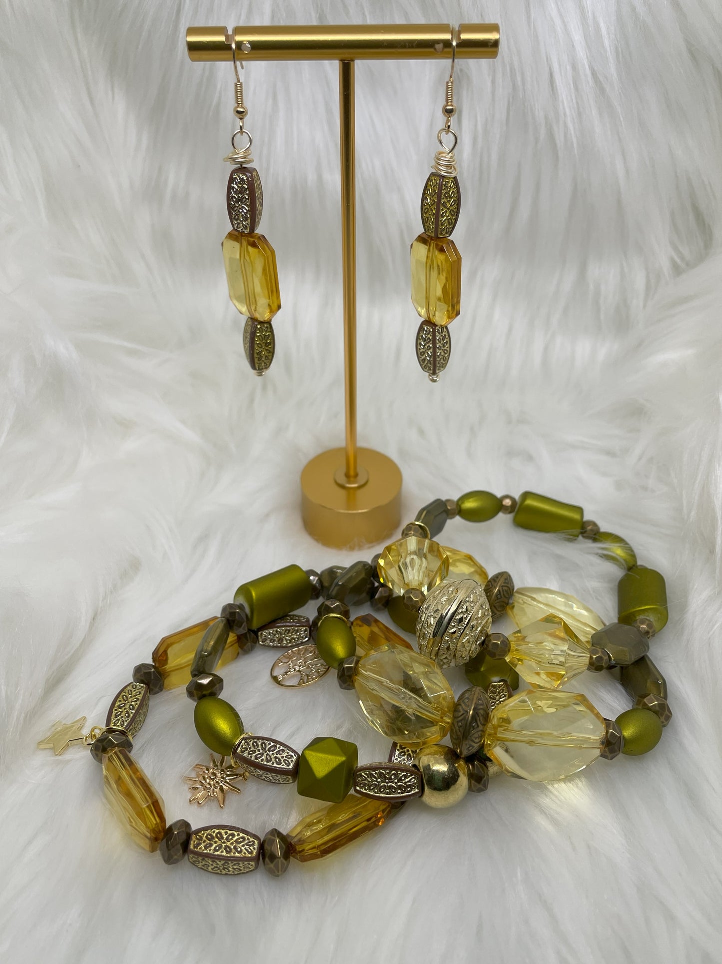 Green and Gold Bracelet Set