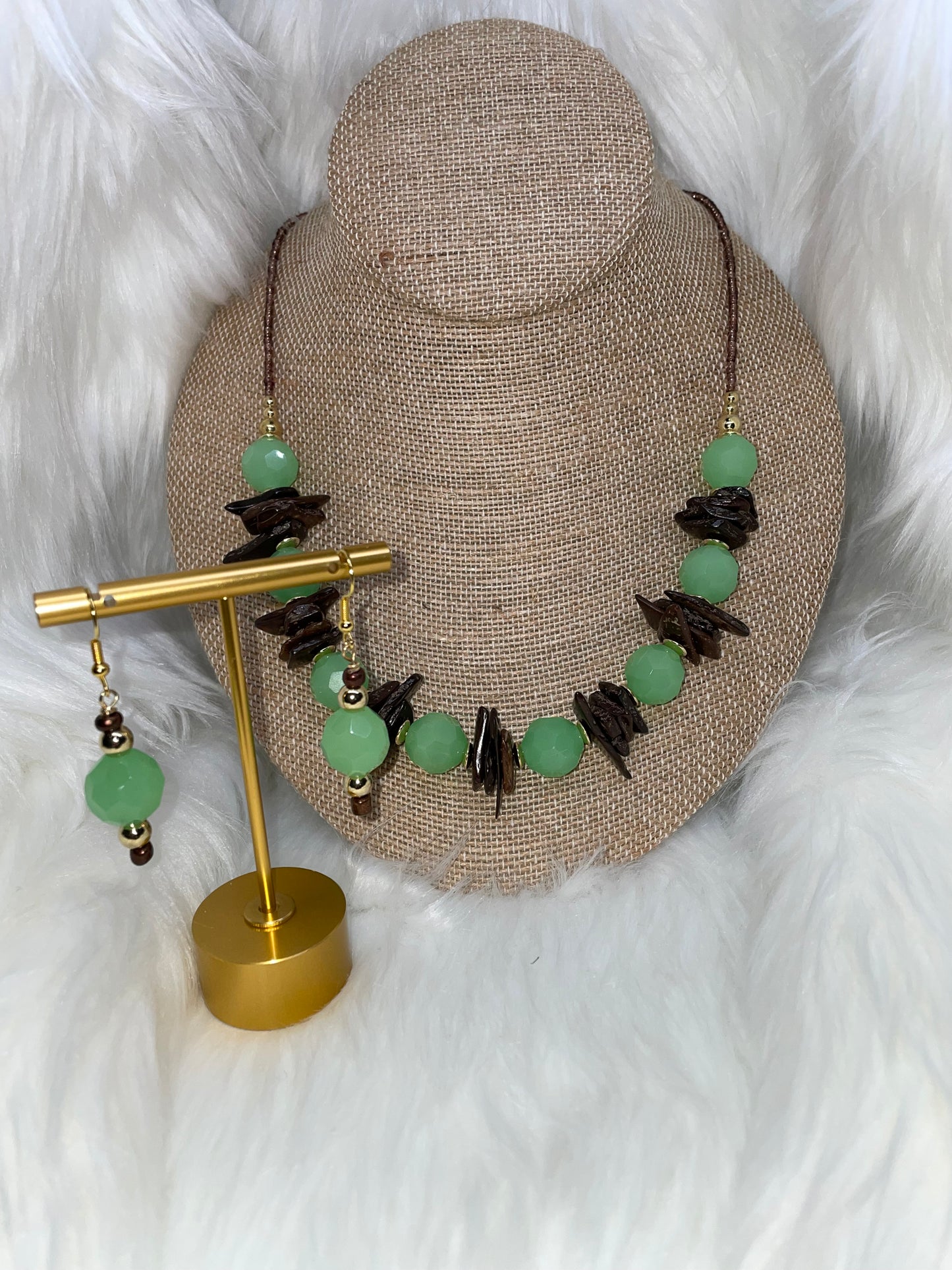 Coconut Shells Necklace Set