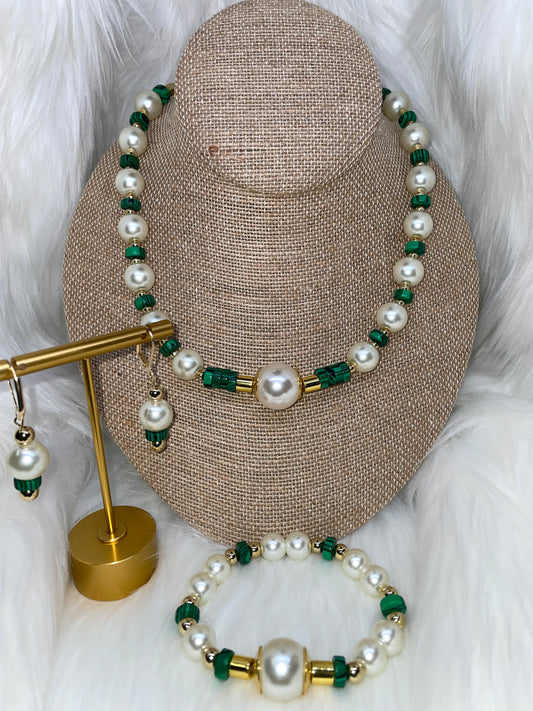 Pearl & Malachite Necklace Set