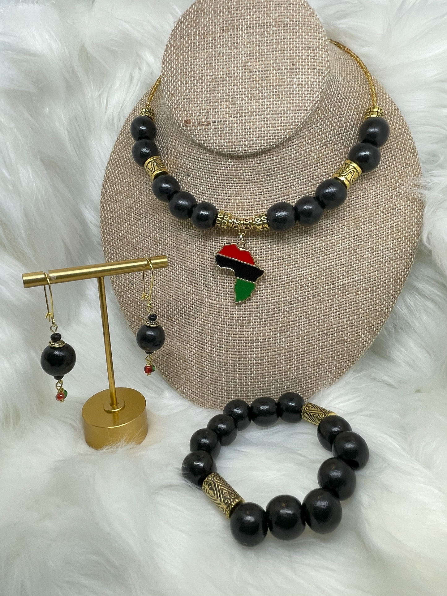 Africa Necklace Set