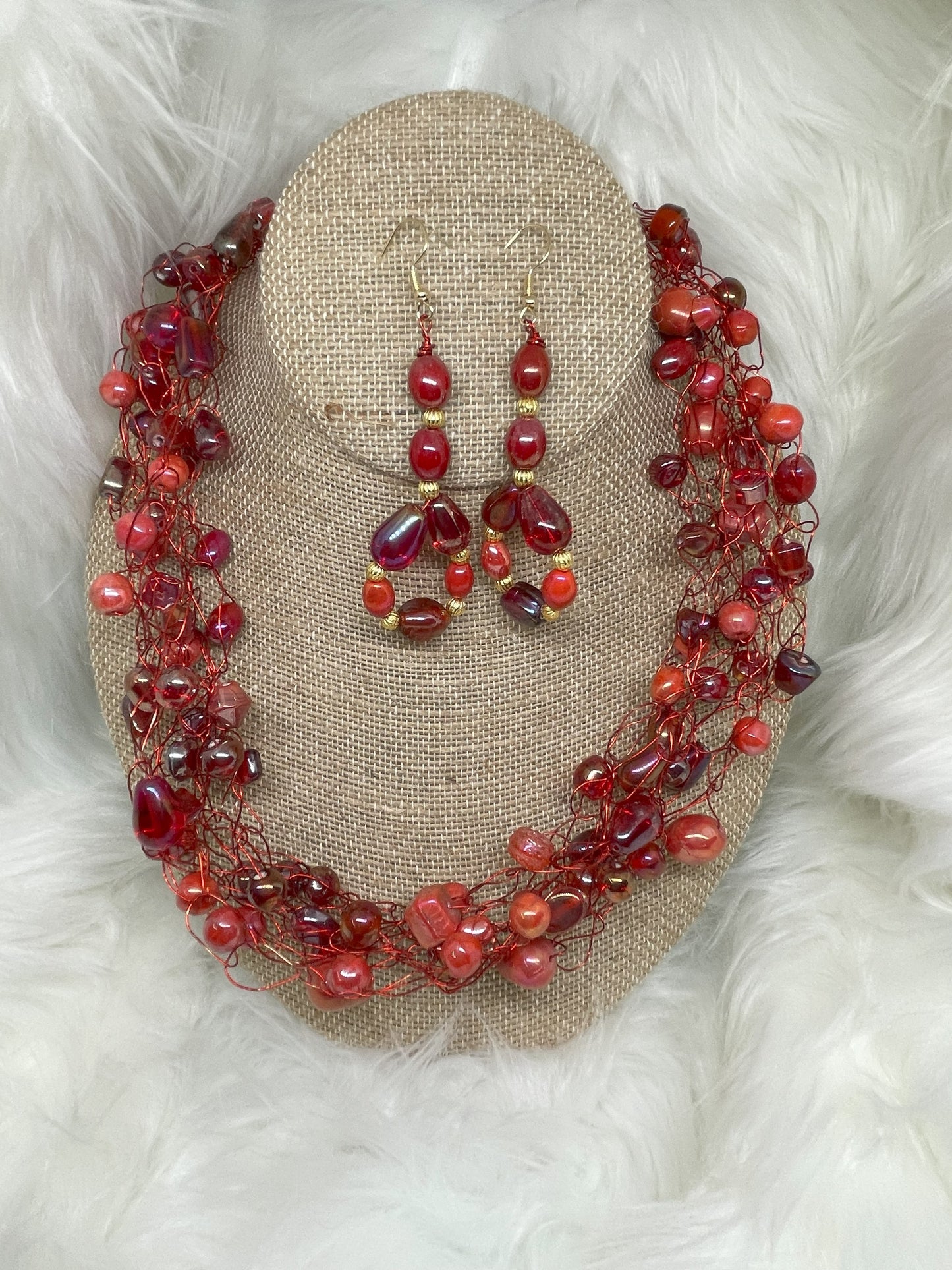 Red Crocheted Necklace Set