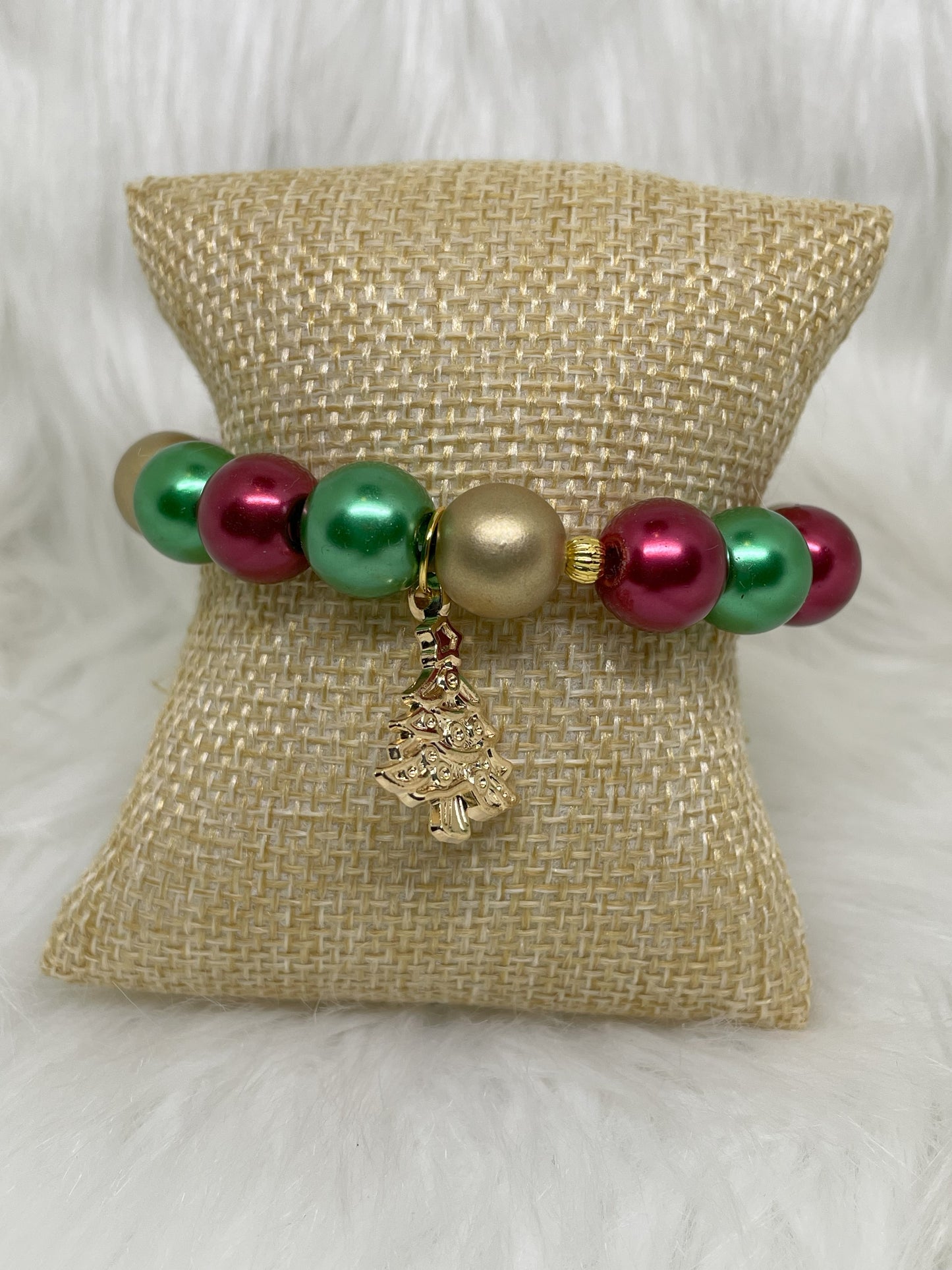 Red & Green Pearl Stretch Bracelet